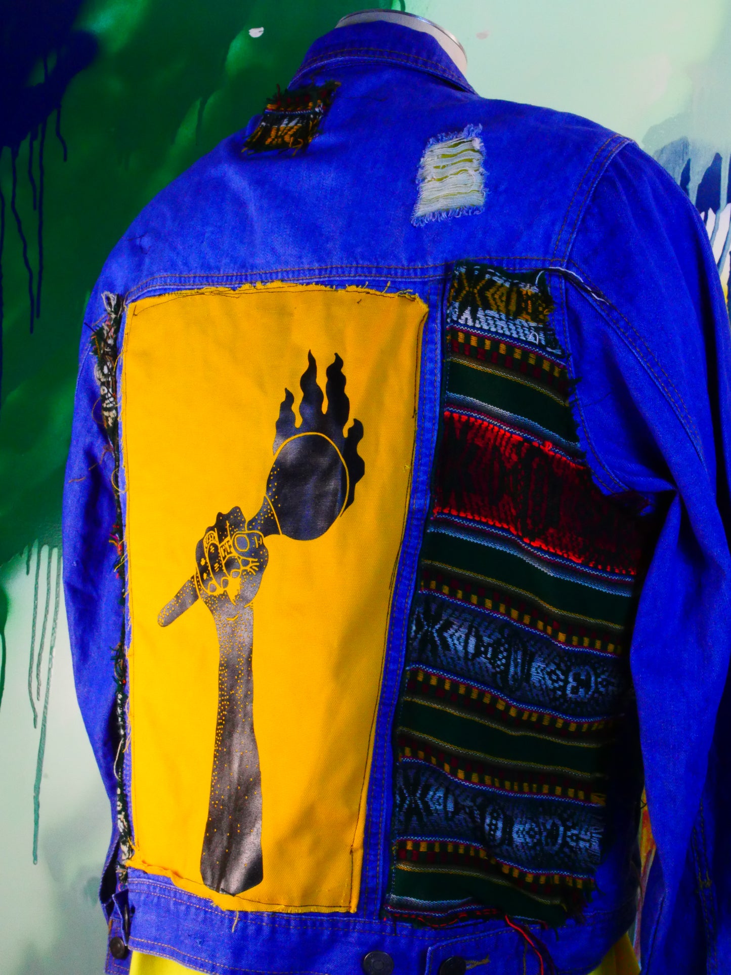 Zeta jacket with Bolivian fabric