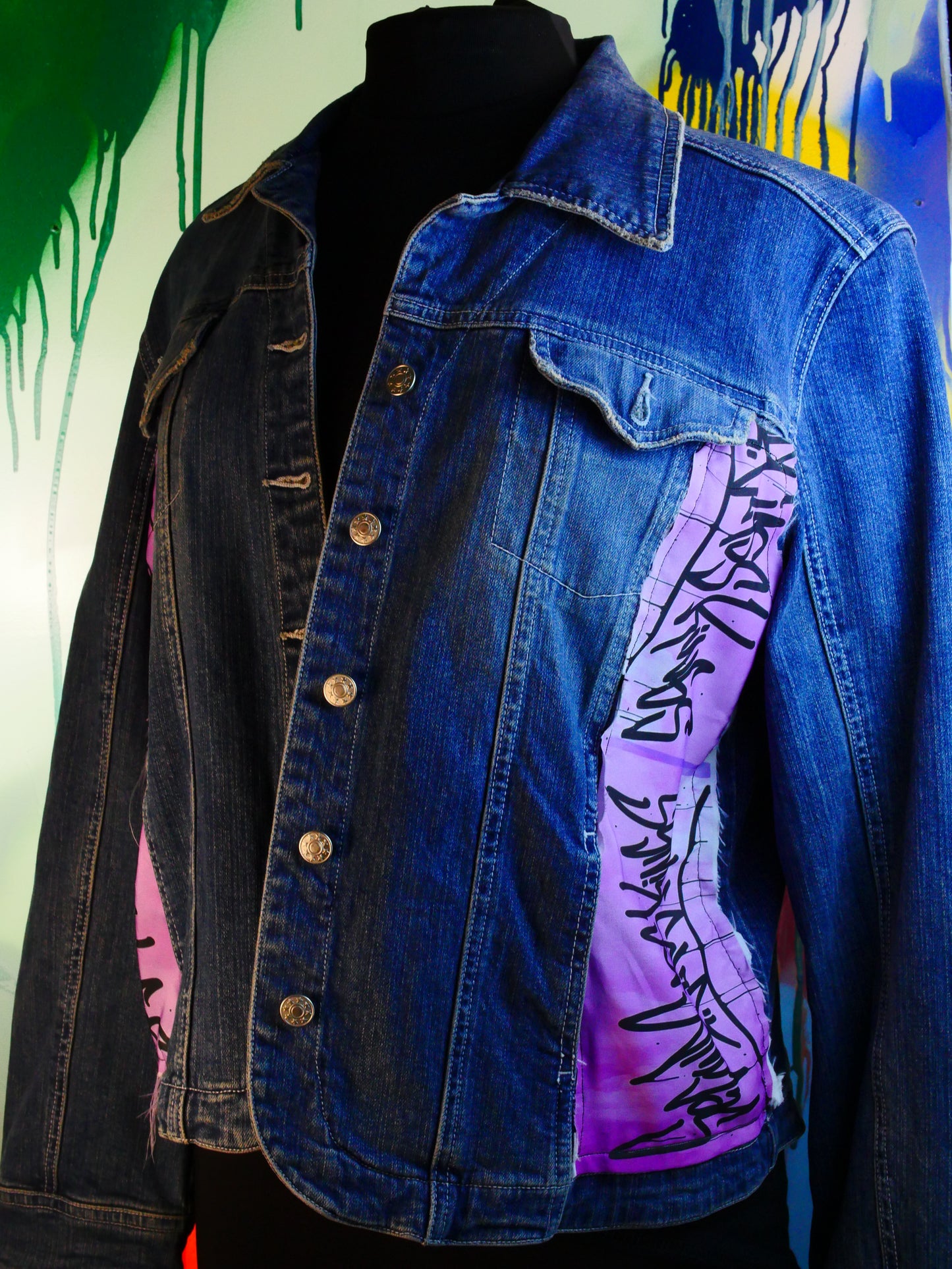 Tesoe graffiti jacket