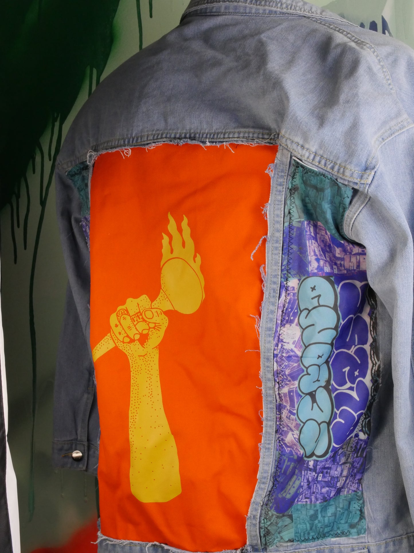 Zeta jacket SCK Patches on side